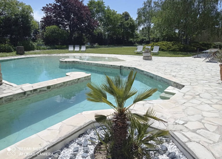 Piscine - Logis Saint Léonard