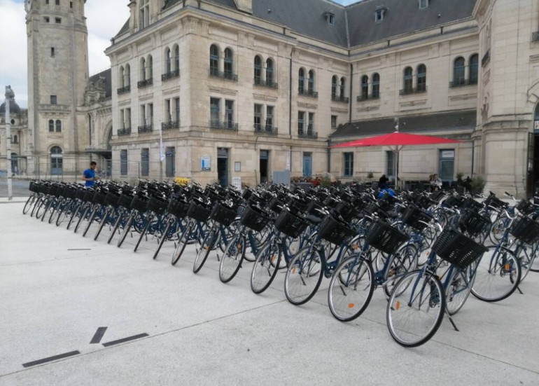 Cycling Tour Gare SNCF Locations de velos in La Rochelle La Rochelle Tourisme