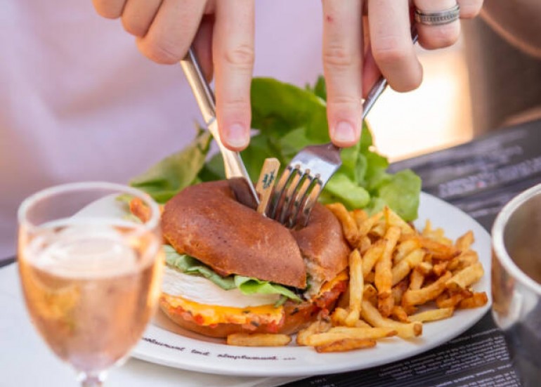 Le burger vergé au chèvre